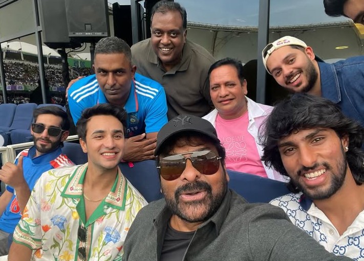 chiranjeevi with indian cricketers