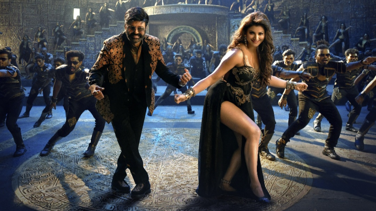 urvashi rautela and balakrishna from song dabidi dibidi